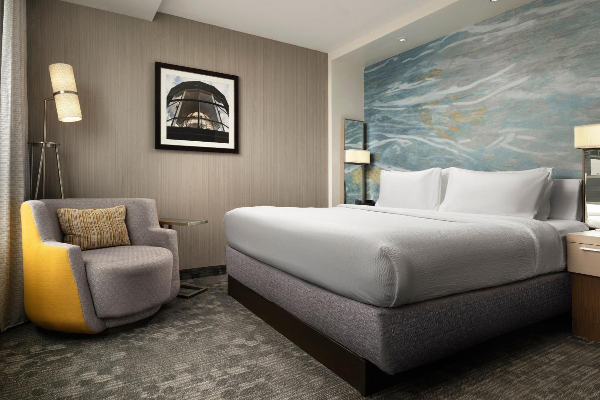 Courtyard By Marriott Bayfront Hotel Erie
