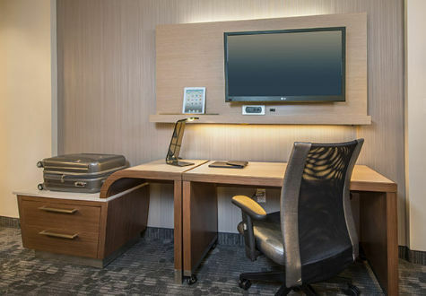 Courtyard By Marriott Bayfront Hotel Erie